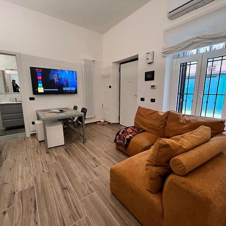 Domusmi Delfico 2 Daire Milano Dış mekan fotoğraf
