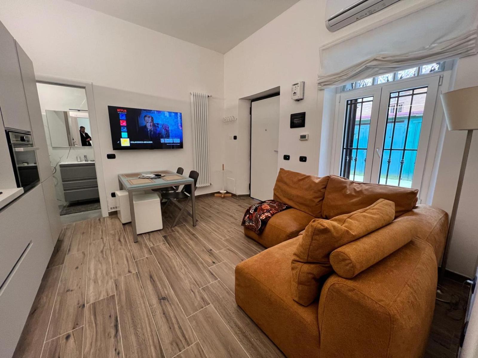 Domusmi Delfico 2 Daire Milano Dış mekan fotoğraf